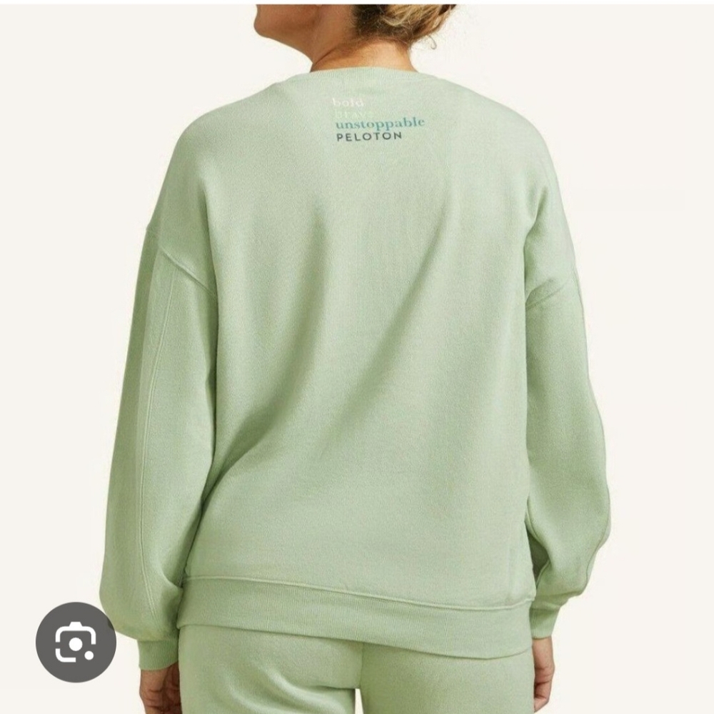 XL PELOTON 100% Cotton Crew Neck French Terry Heart Mint Green Sweatshirt - Picture 3 of 9